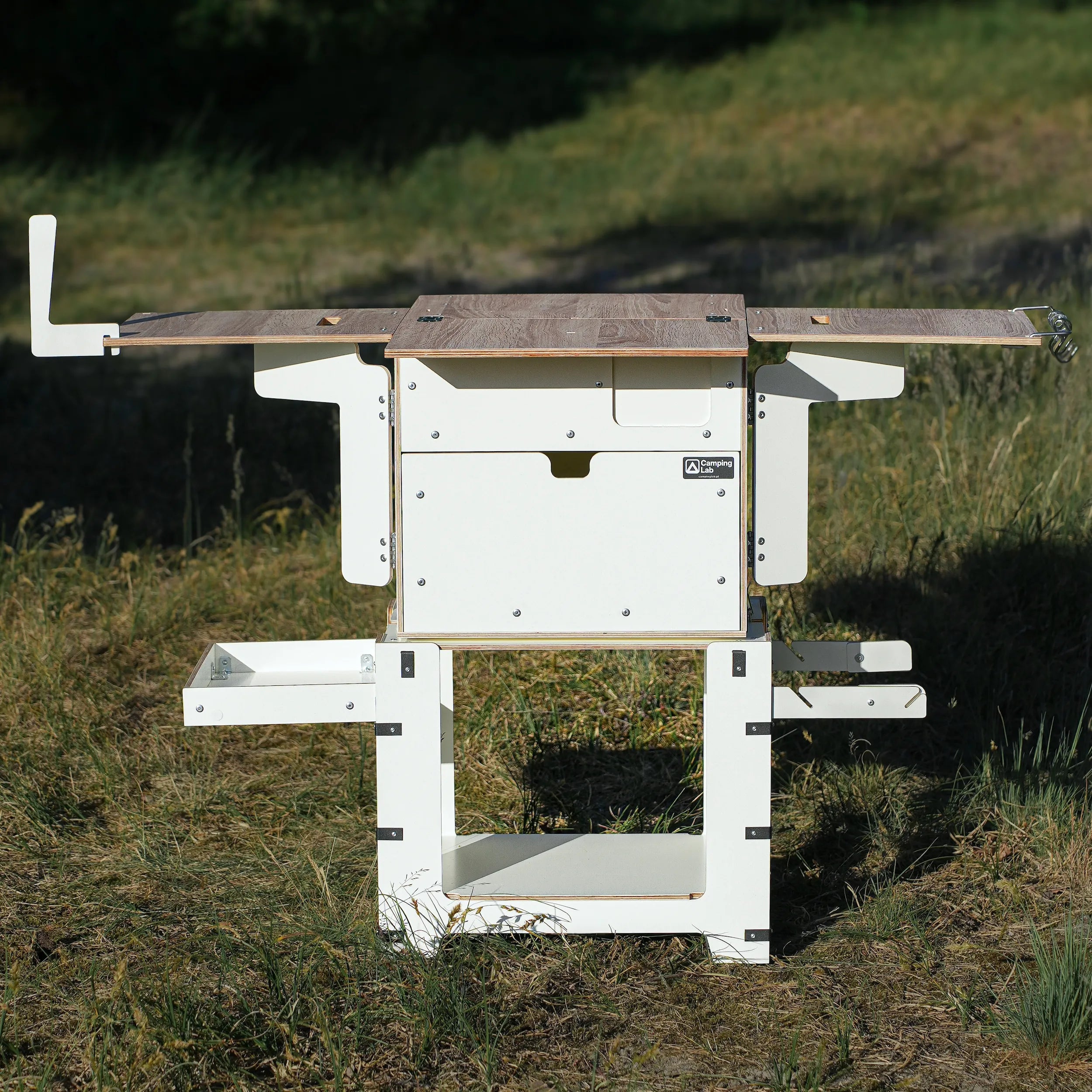 Camping Box Mini – kompaktowa kuchnia kempingowa w konfiguracji podstawowej